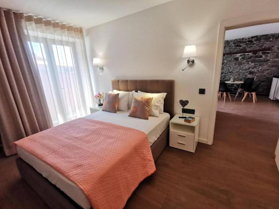 Chale Esmeralda - Charming Studios In Calheta Beach Εξωτερικό φωτογραφία